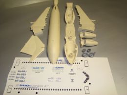 Kit Sukhoi SuperJet-100 Business Jet scala 1-72